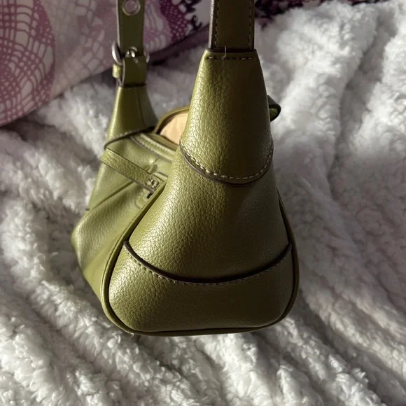 Green Leather Shoulder Bag - Picture 5 of 5